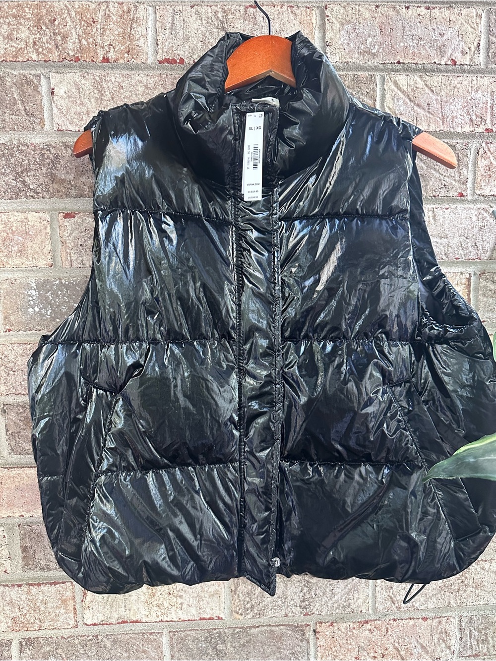 NWT VS Pink Shiny Puffy Black Quilted Puffer Vest XL